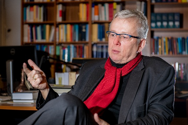 Professeur Andreas Zimmermann