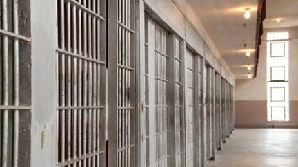Le comité anti-torture dénonce les mauvais traitements, la surpopulation et l’administration des soins de santé dans les prisons géorgiennes