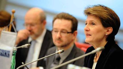 Ministre suisse de la justice Simonetta Sommaruga, intervenant à la conférence sur la lutte contre la traite d'êtres humains organisée conjointement par le Conseil de l'Europe et l'OSCE à Vienne (17 février 2014)