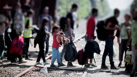 Fortschritt beim Schutz minderjähriger Flüchtlinge und Migranten in Europa