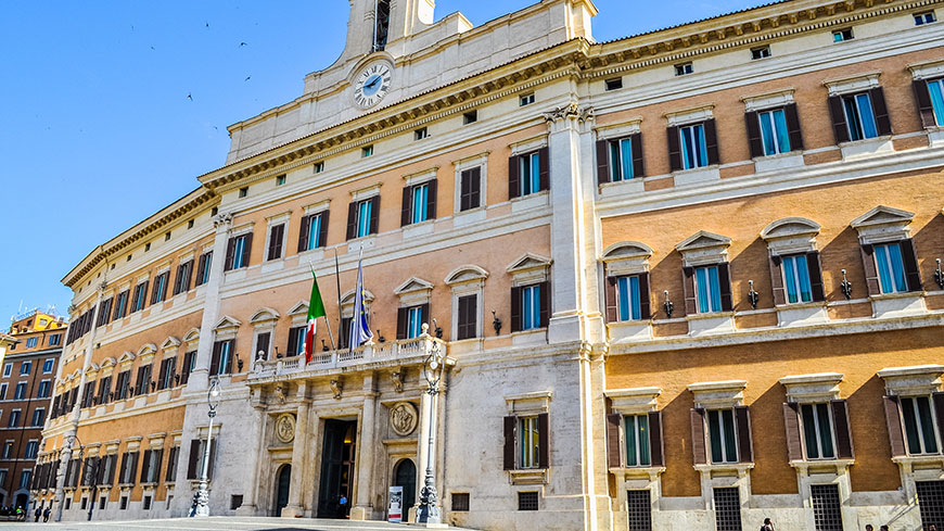 Palazzo Montecitorio / Shutterstock