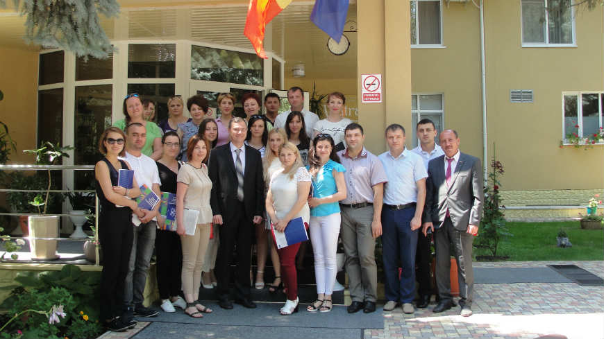 Executive Committee of Gagauzia, Republic of Moldova, trained on records management and legal drafting
