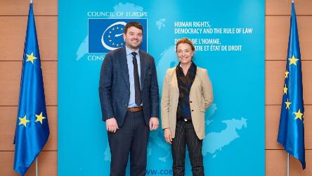 Secretary General meets Icelandic Minister for Education and Children