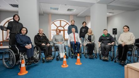 Experience senses to help: representatives of the state authorities gained experience in overcoming the challenges faced by persons with disabilities