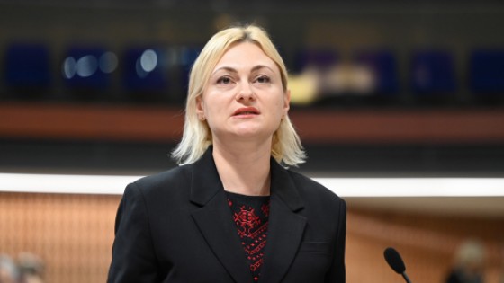 Les journalistes comptent : l’APCE appelle à la libération immédiate des journalistes ukrainien·nes détenu·es par la Russie