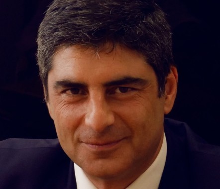 Triantafillos Loukarelis