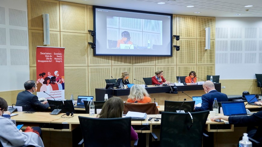 Gender Equality Commission adopted draft Recommendation on protecting the rights of migrant, refugee and asylum-seeking women and girls and hosts high-level panel on violence against women