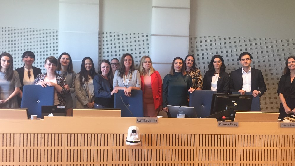 Visite d’une délégation géorgienne à Stockholm afin de s'informer sur l'expérience suédoise visant à mettre fin à la violence envers les femmes et à la violence domestique