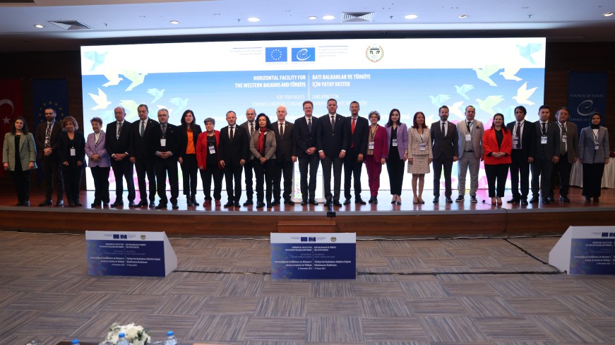 L'Union européenne et le Conseil de l'Europe soutiennent l'accès des femmes à la justice en Türkiye: Conférence à Ankara