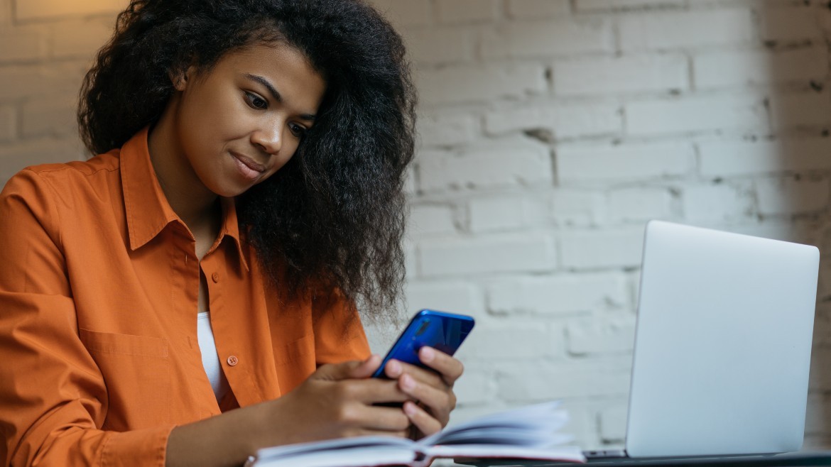 Webinaire sur la lutte contre la violence en ligne à l'égard des femmes et des filles