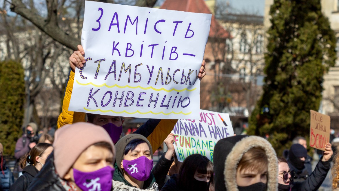 Soutien des organisations de la société civile ukrainienne qui protègent et promeuvent les droits humains des femmes à un moment critique