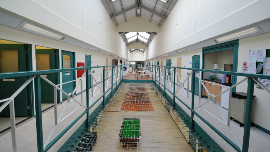 Le Comité anti torture se félicite des améliorations constatées en Irlande du Nord et encourage les autorités à poursuivre dans cette voie