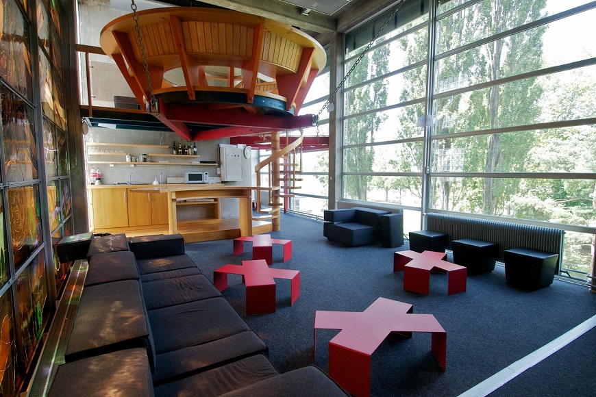 EYCS MEETING ROOM 3.4