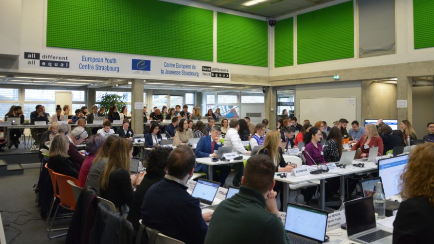 4ème Sommet et nouveau programme quadriennal - le Conseil conjoint décide des priorités pour le secteur de la jeunesse