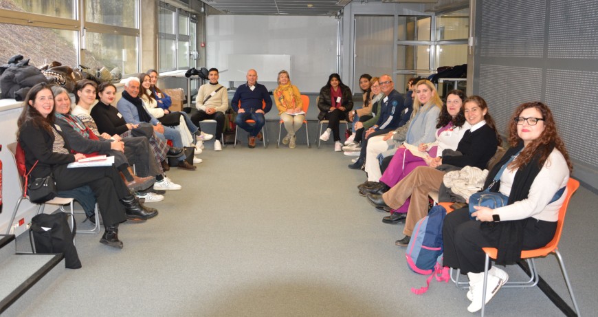 Un groupe  accompagné par le « Centro Provinciale per l'Istruzione degli Adulti – La Spezia » visite le Centre européen de la jeunesse