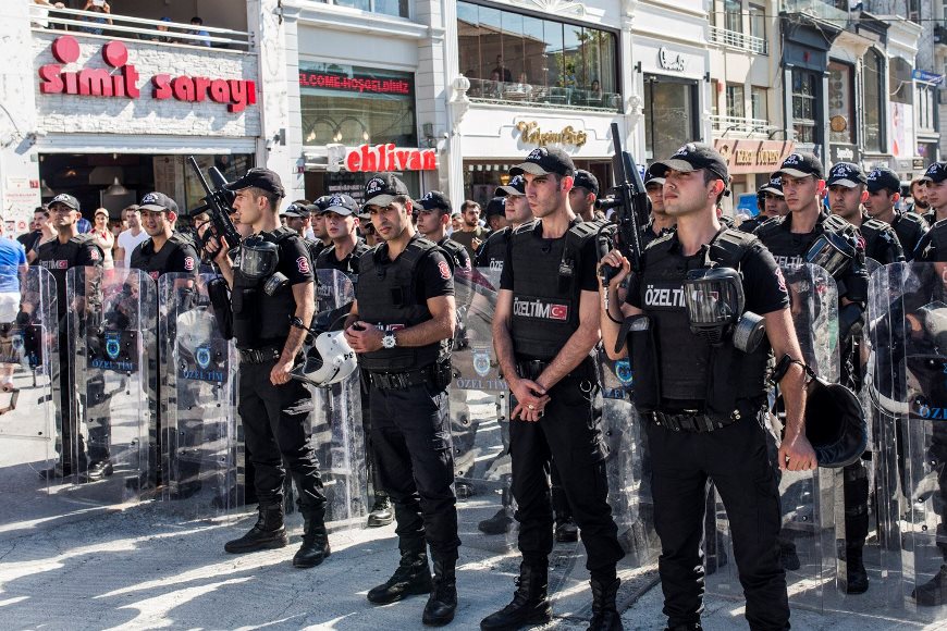 Advisory Council on Youth condemns violations of LGBTQI persons’ human rights in Turkey