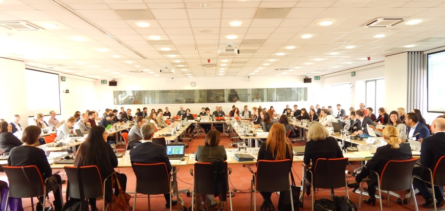 Looking to the future:  Space for civil society   -  Strategy for the youth sector   -  Steps for implementation