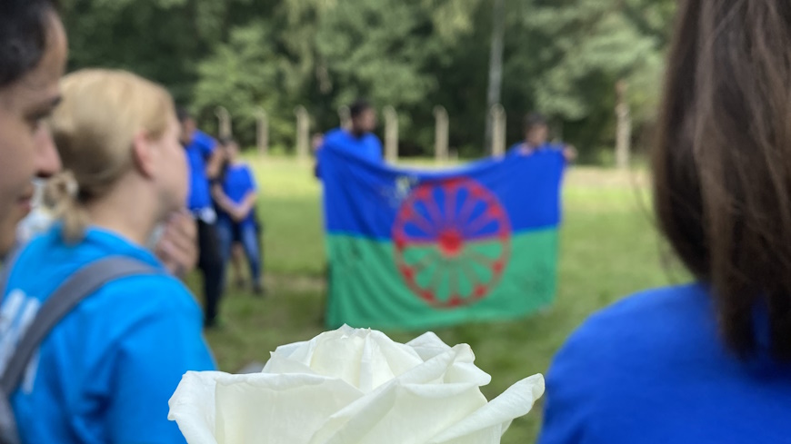 Dikh He Na Bister 2025! Young People Commemorate Roma Holocaust
