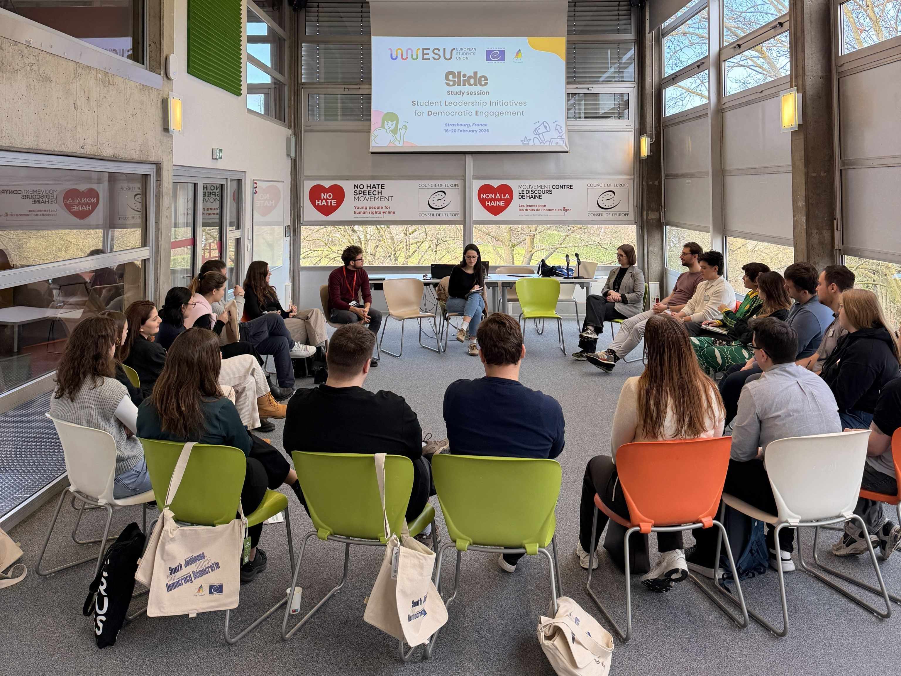 “SLIDE - Student Leadership Initiatives for Democratic Engagement” session d'étude au Centre européen de la jeunesse Strasbourg