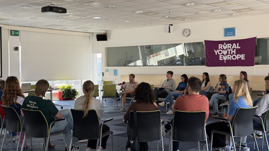 From Scroll to Action: Rural Youth Leaders Strengthen Media Literacy for Democratic Participation