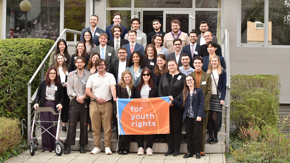 CCJ group photo in EYC Budapest