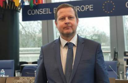 Déclaration par Ivan HROMADA, président du Conseil mixte sur la jeunesse et du Comité directeur européen pour la jeunesse (CDEJ)