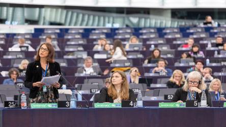 Le Congrès du Conseil de l’Europe appelle à soutenir les médias locaux et régionaux davantage afin de prévenir l’émergence de déserts médiatiques locaux