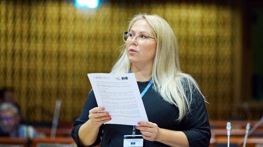 Annika Vaikla : "Les autorités locales et régionales sont la première ligne de défense contre la traite des êtres humains"