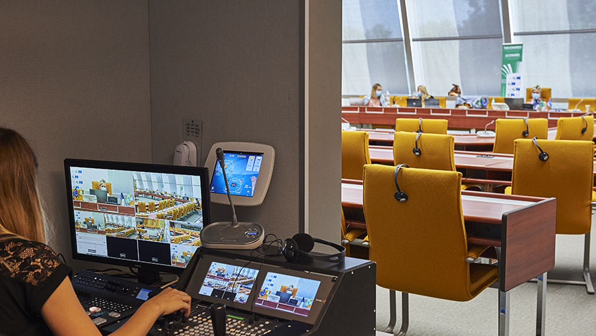Covid-19 crisis at the centre of the debates of the three Congress committees