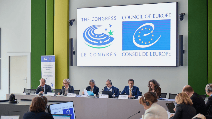 Le Bureau adopte le projet de déclaration sur la Türkiye ; le Congrès débattra de la destitution des maires le 27 mars