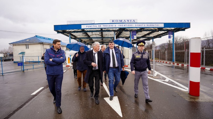 Un an de guerre : Le président rencontre des réfugiés ukrainiens en Roumanie