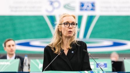 Vice-première ministre du Liechtenstein : Le Sommet de Reykjavik a réaffirmé le rôle important des collectivités locales et régionales