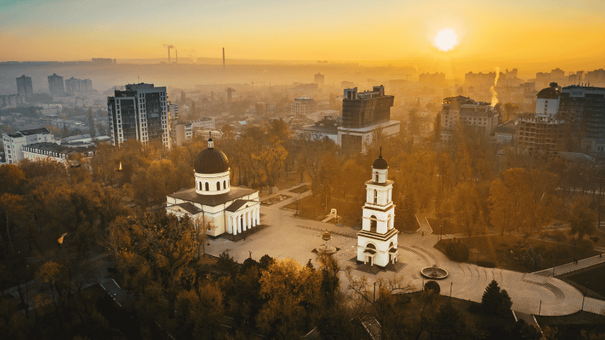 Renforcer la résilience démocratique et la confiance du public grâce à la gouvernance multiniveaux : conférence à Chisinau