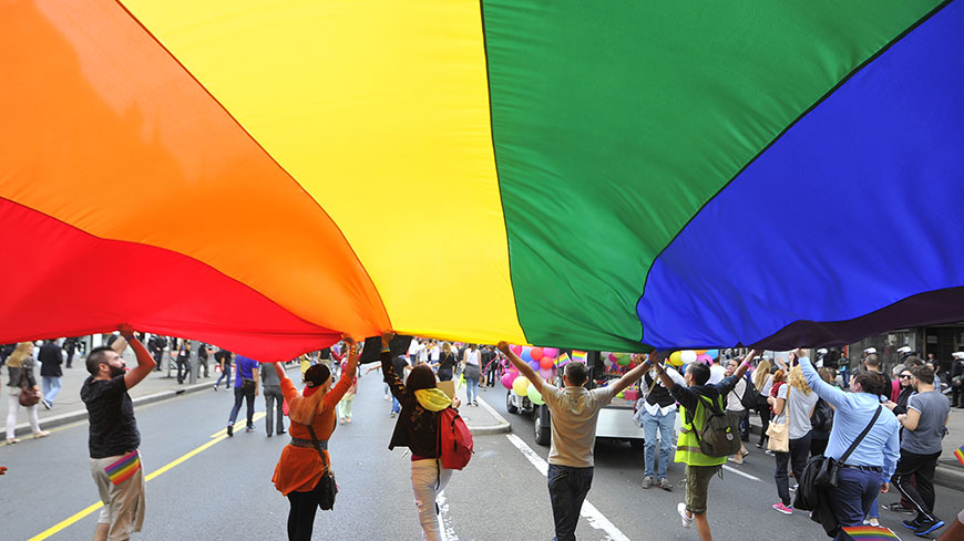 Andrew Boff : « Dans des communautés équitables, inclusives et diverses, la haine et la discrimination à l'égard des personnes LGBTI n'ont pas leur place »