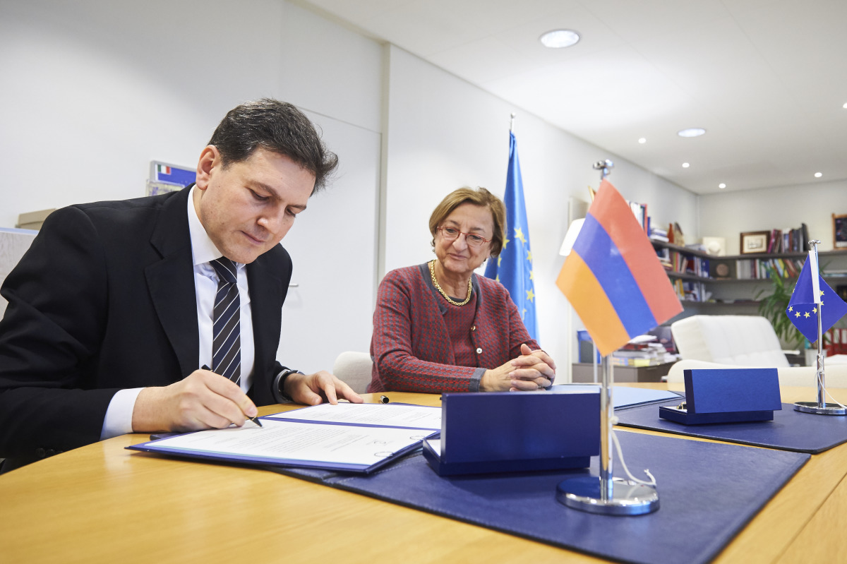 Armenia signs the Istanbul Convention