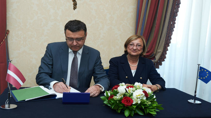 Latvia signs the Istanbul Convention