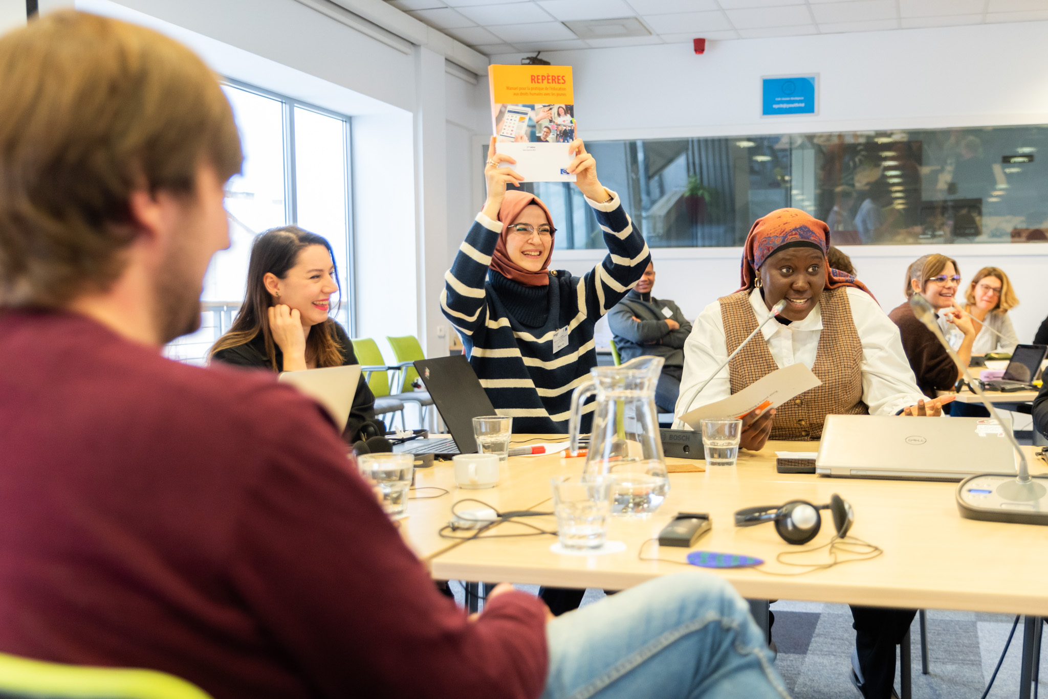 Let’s get political! Young people stand for a politics of democracy and human rights