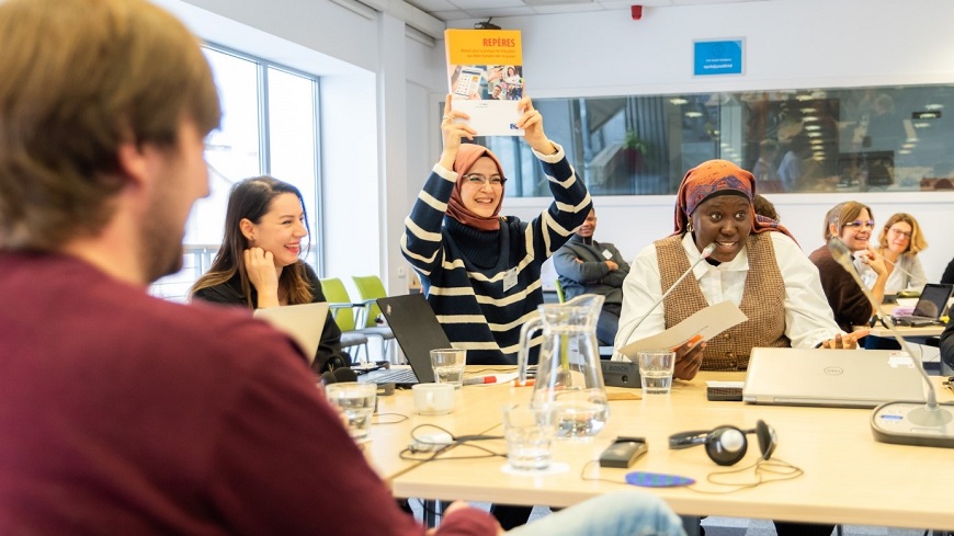 Let’s get political! Young people stand for a politics of democracy and human rights