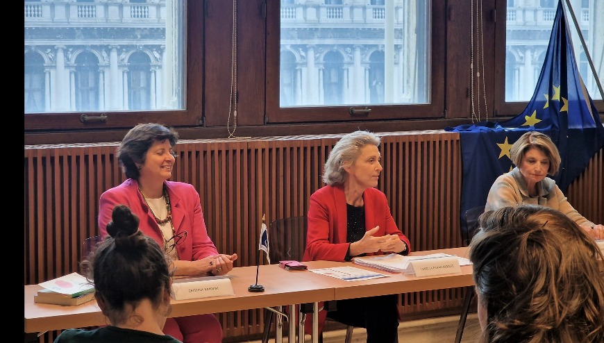Monica Amari presenta il volume “Elogio dei diritti e dei doveri culturali”