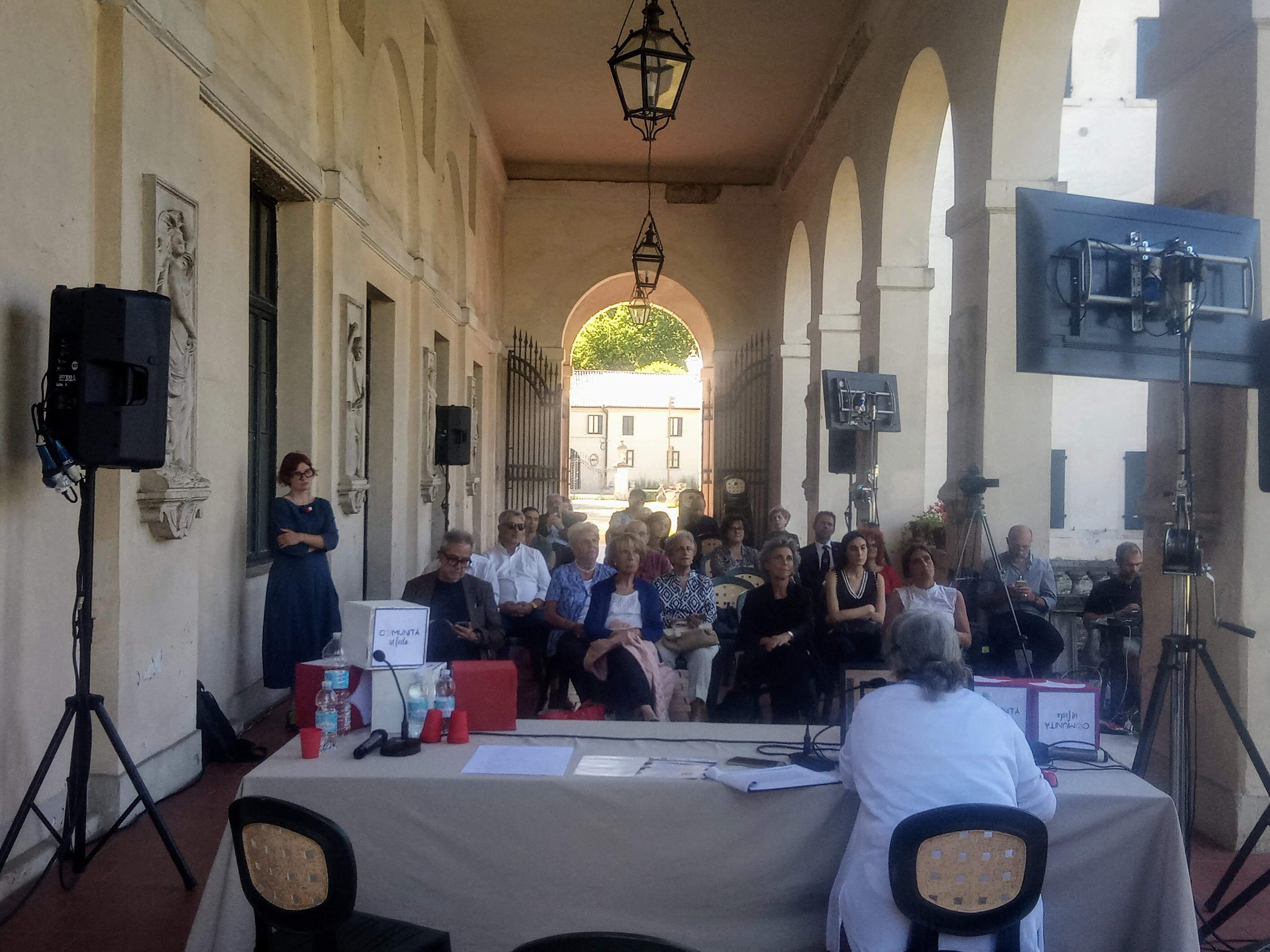 Celebrates the shared heritage linked to the identity of the Veneto region