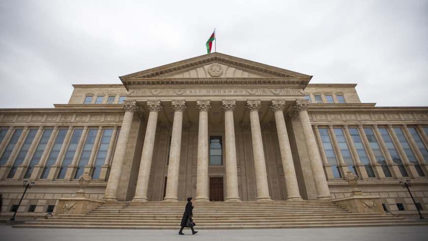 La Cour suprême azerbaïdjanaise acquitte des défenseurs des droits de l'homme pour exécuter les arrêts de la Cour européenne