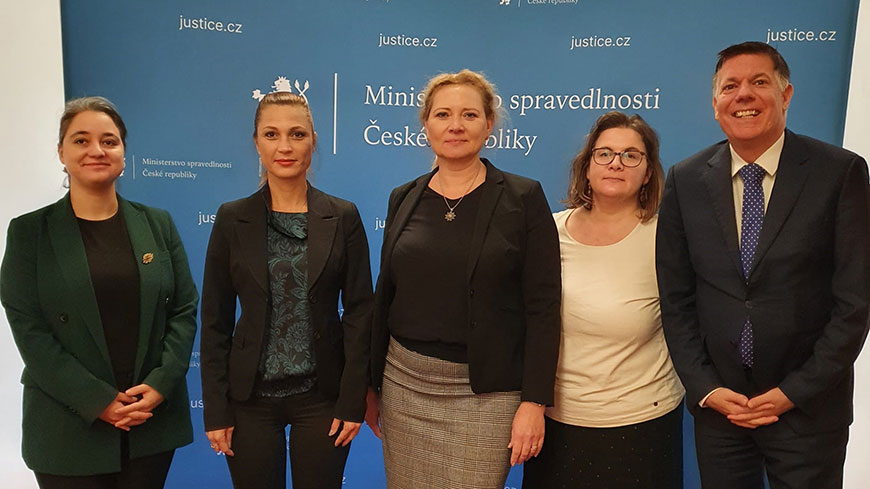 GRETA delegation with officials of the Czech Ministry of Justice