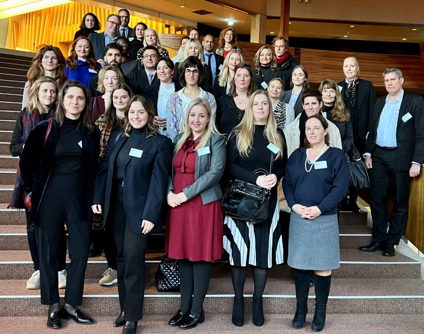 Troisième réunion d'avocats spécialisés et d’ONG fournissant une assistance juridique aux victimes de la traite des êtres humains
