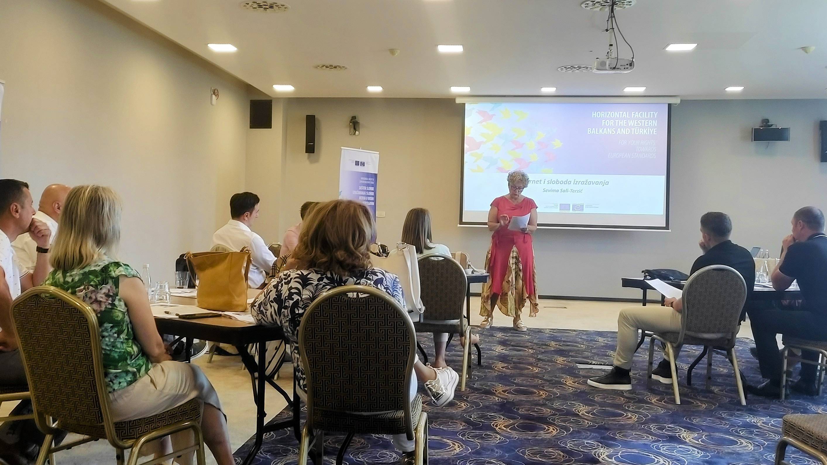 Zaštita od govora mržnje: Obuka za tužioce i policiju u Bosni i Hercegovini
