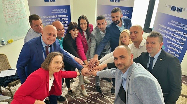 Policijski službenici akreditovani za izvođenje obuke o ljudskim pravima u Bosni i Hercegovini