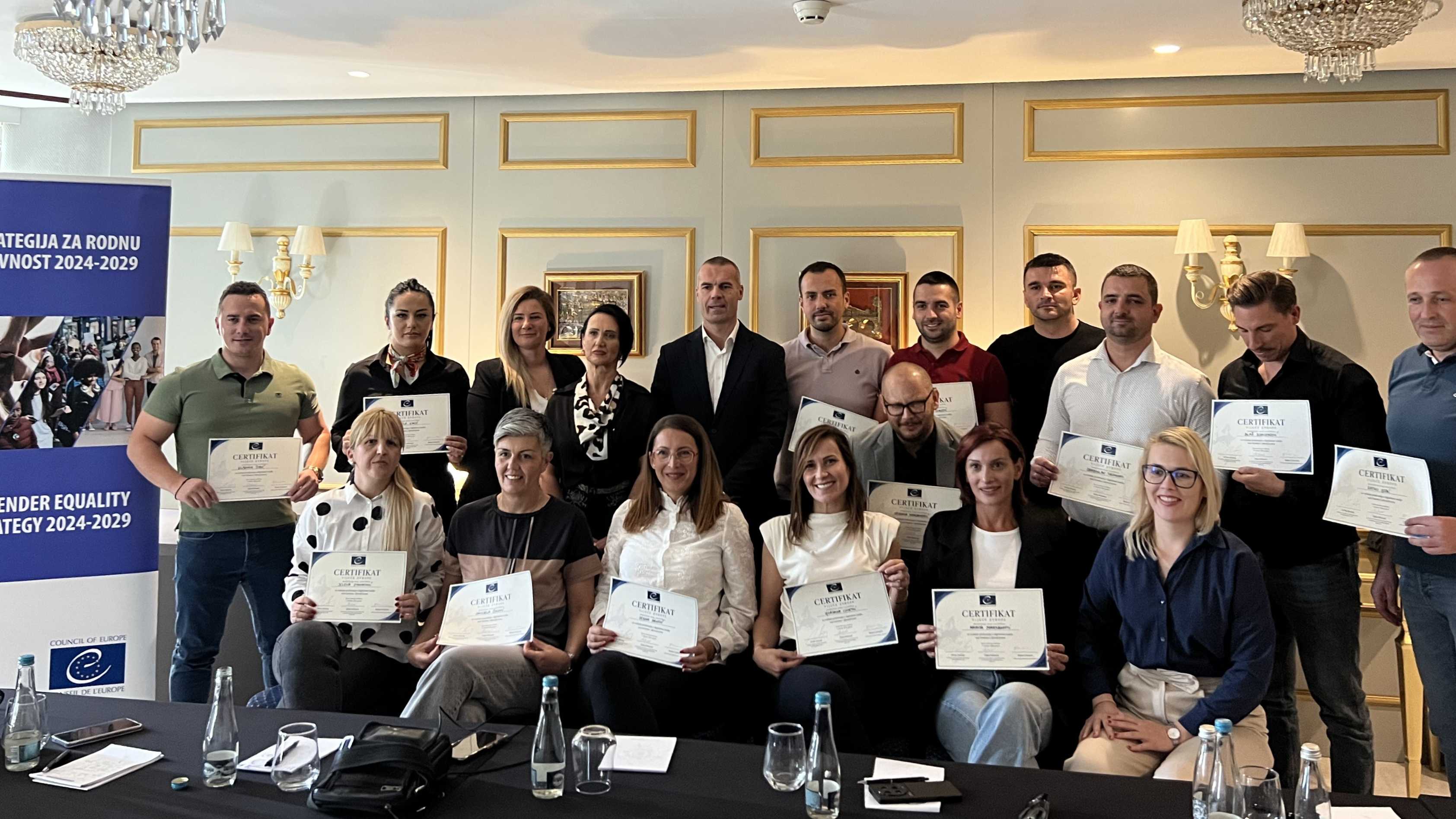 35 certificiranih policijskih edukatora osposobljeno za prenošenje znanja o nasilju nad ženama i djevojčicama počinjenom putem tehnologije u Bosni i Hercegovini