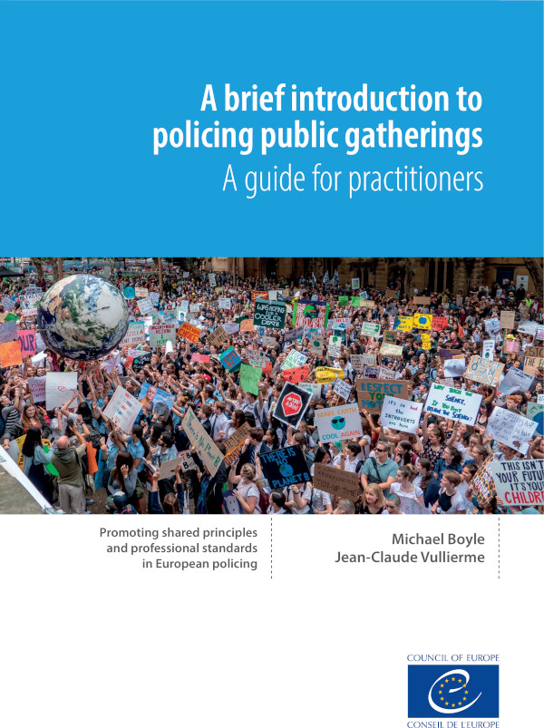 A brief introduction to policing public gatherings - A guide for practitioners