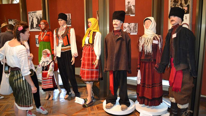 Fête nationale du costume traditionnel