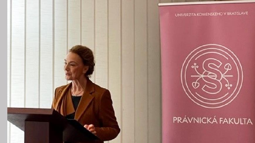 Conférence de la Secrétaire Générale à l’Université Comenius de Bratislava : « Le Sommet de Reykjavik marque un nouveau départ »