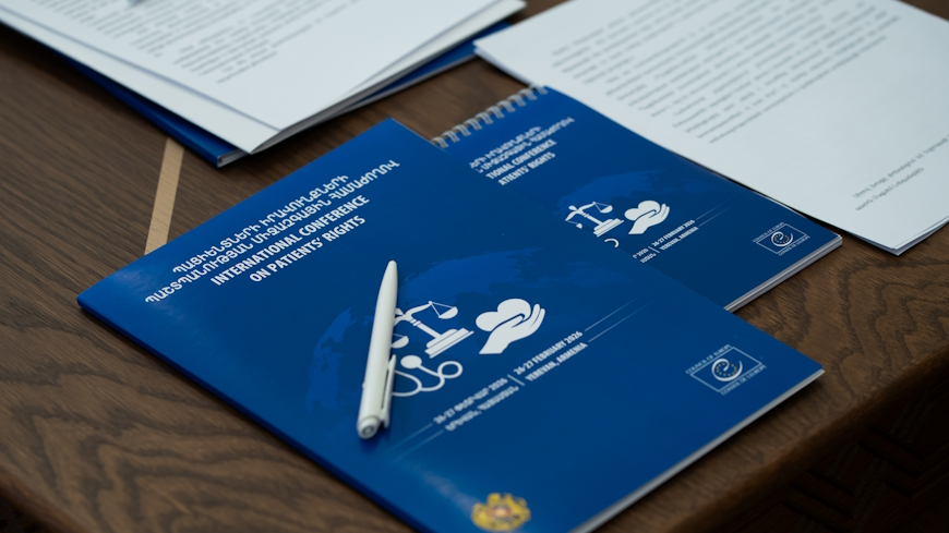 Nach Ratifizierung der Oviedo-Konvention stehen in Armenien die Patientenrechte im Mittelpunkt